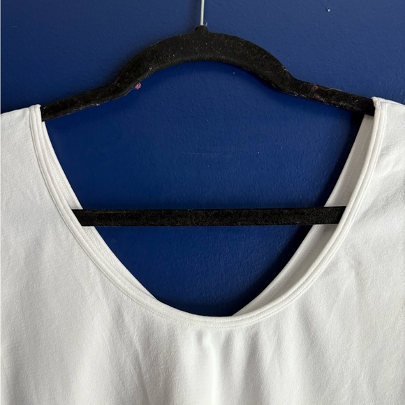 Yelete Classic White Reversible Long Sleeve Top - Picture 5 of 7